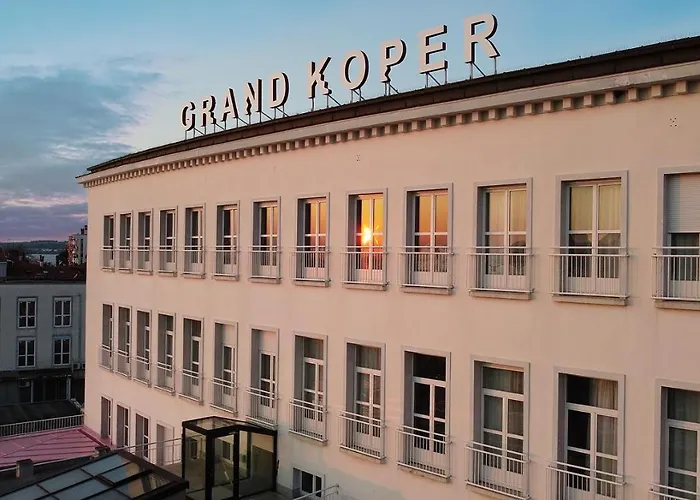 Grand Hotel Koper